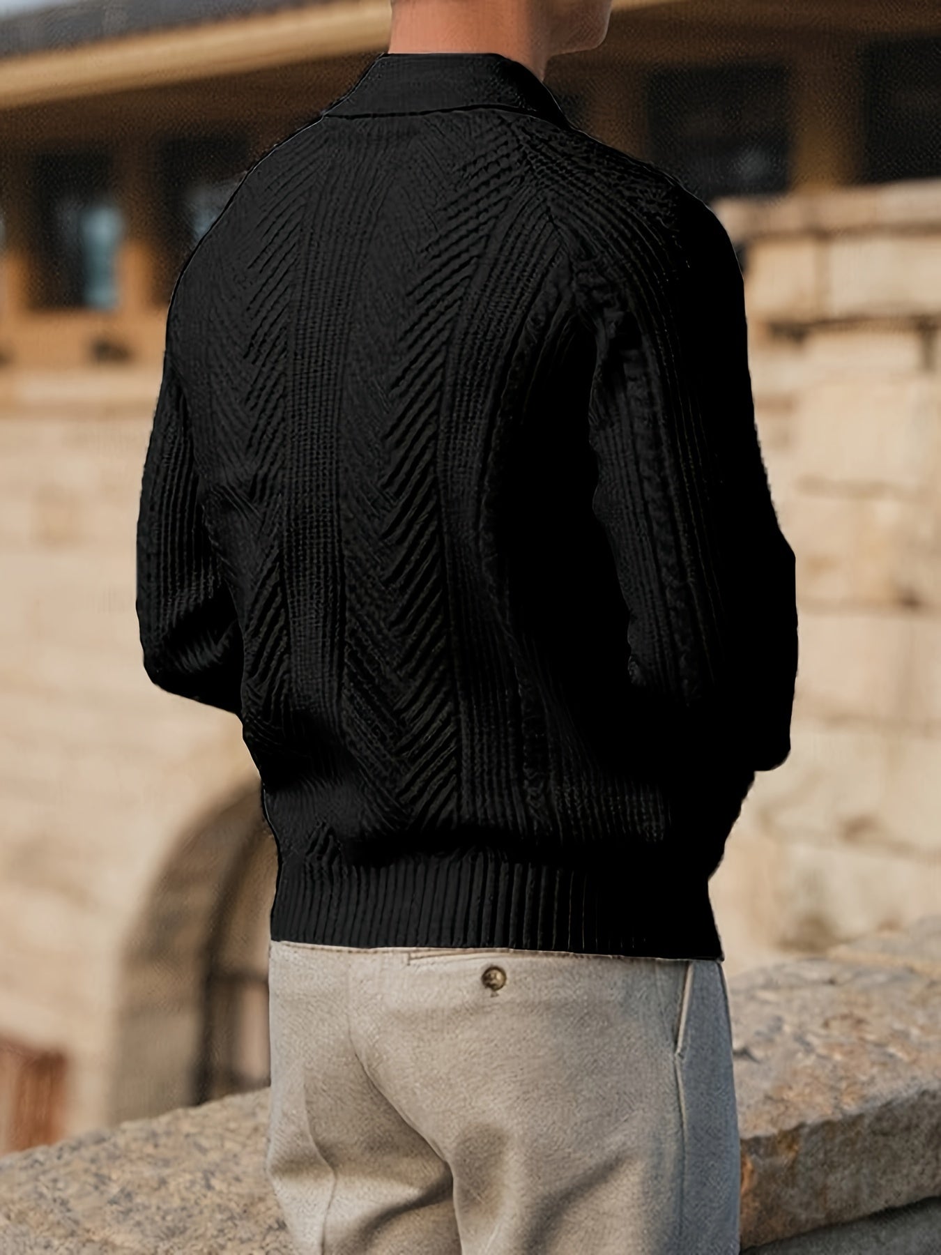 Men's Vintage-Inspired Cable Knit Shirt -