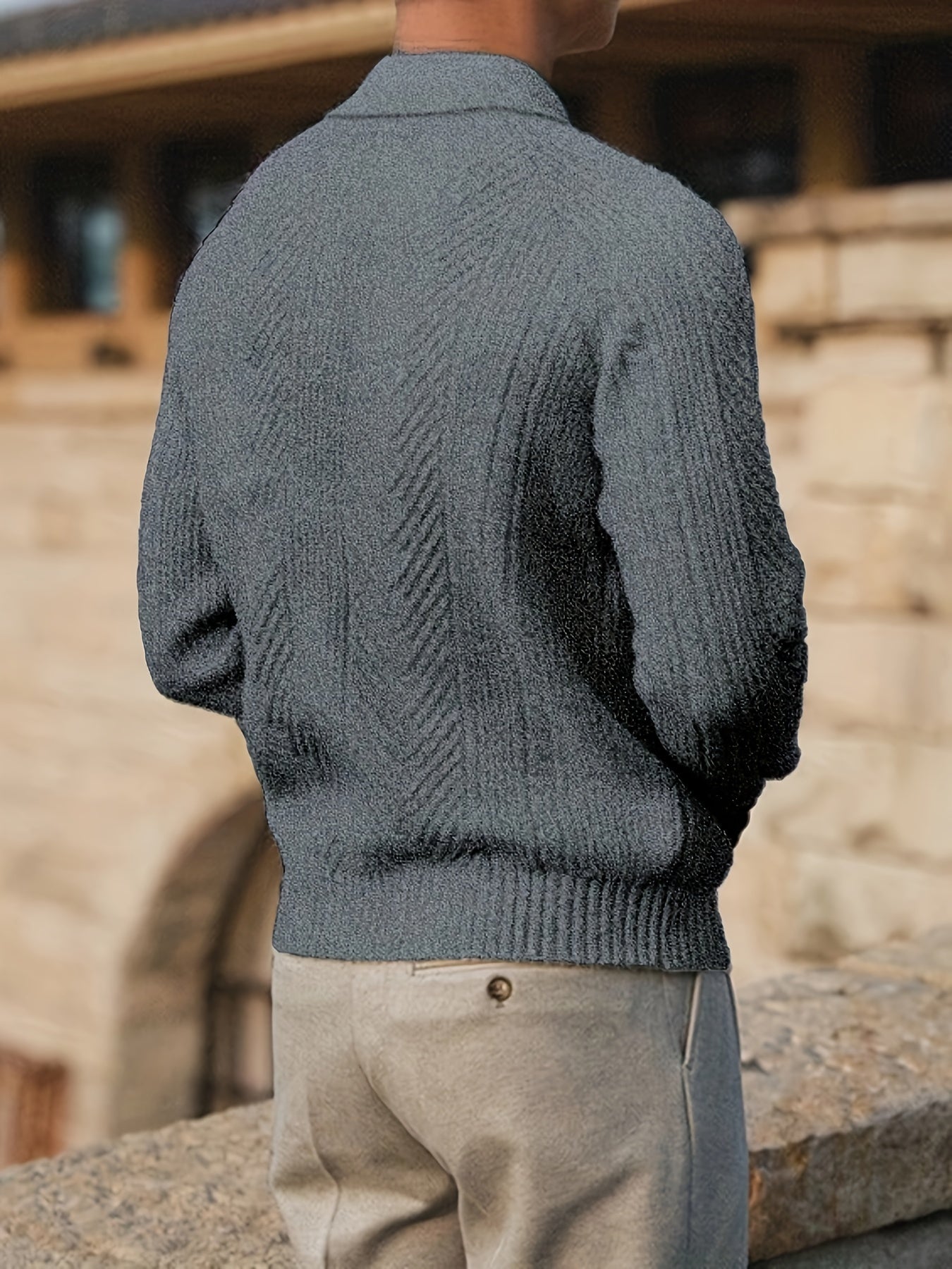 Men's Vintage-Inspired Cable Knit Shirt -