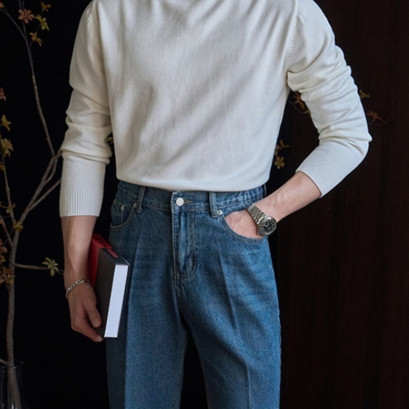 A Men'S Casual Turtleneck Sweater Business Wear.